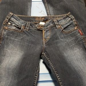 Females  Silver Tuesday 22 Jeans